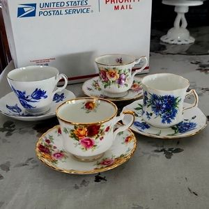 4 Tea Cups Bone China from England